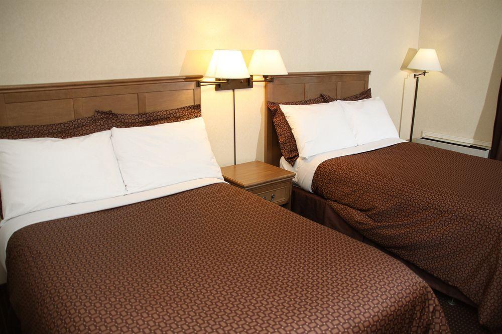 Deluxe Inn Toronto Ngoại thất bức ảnh