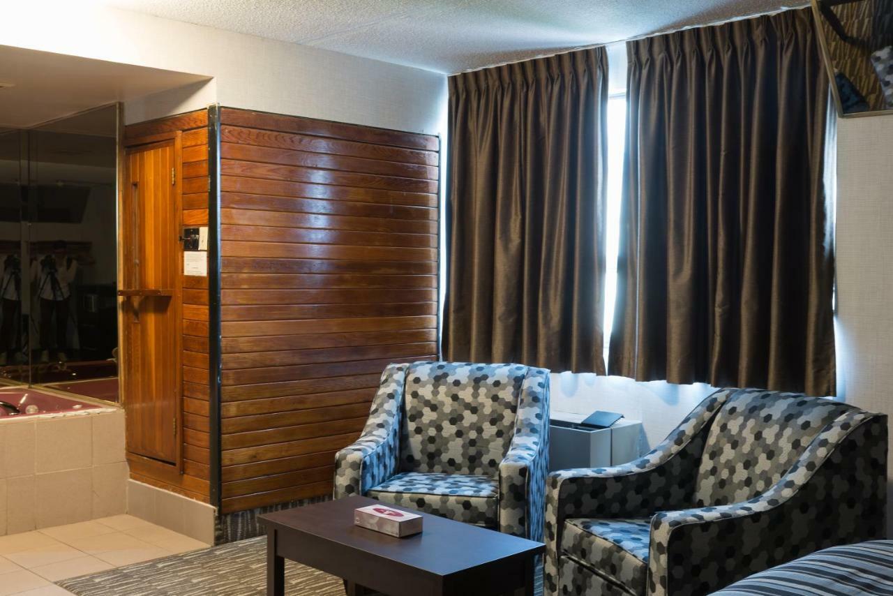 Deluxe Inn Toronto Ngoại thất bức ảnh